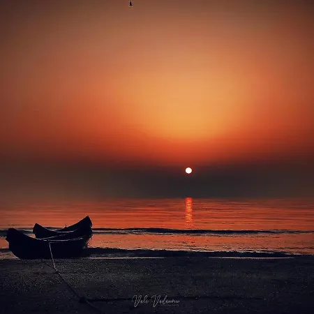 Moonlight View Apartment Mamaia